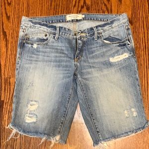 Abercrombie denim Bermuda’s.